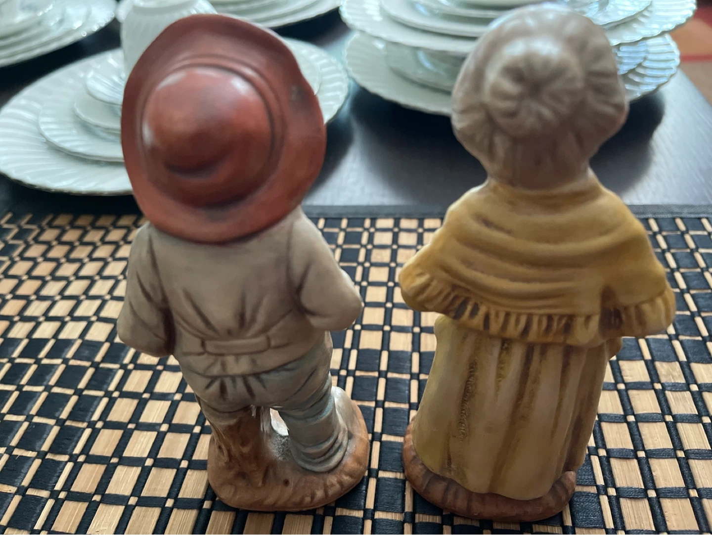 Vintage Ceramic Figurines - Elderly Couple - photo 5