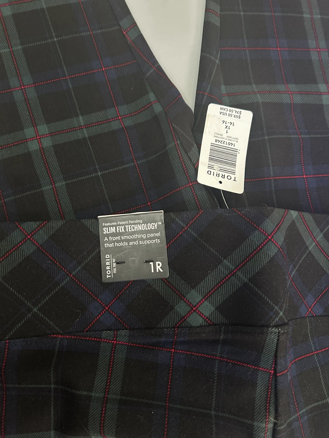 Torrid Plaid Pixie Pants Size 1X BNWT - photo 3