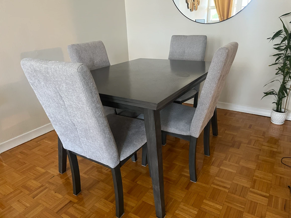 Dining Table Set with 4 Chairs