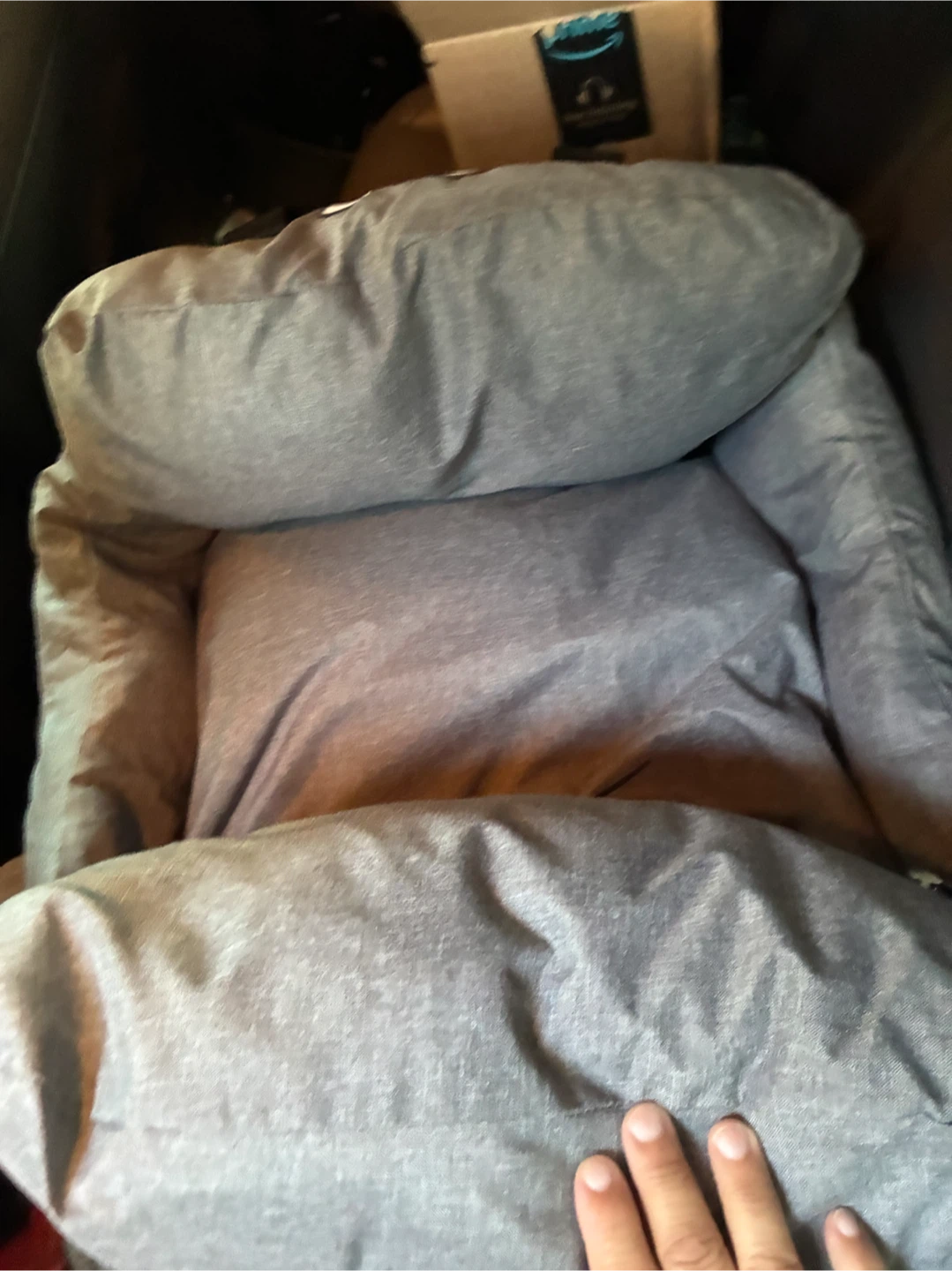 Dog travel bed  {New} - photo 3