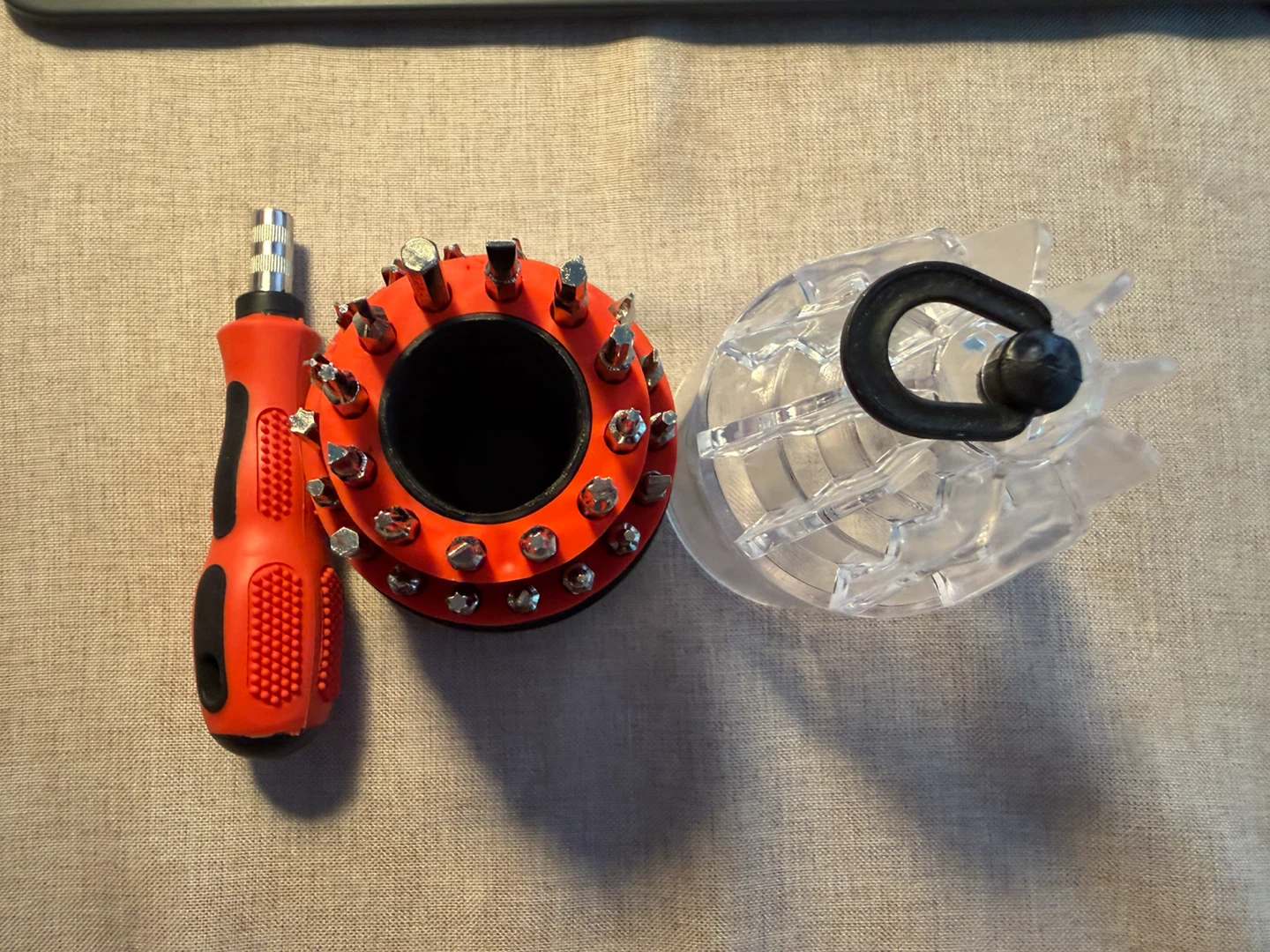 Moving sales: 30+1 Screwdriver Set with Bits - photo 2
