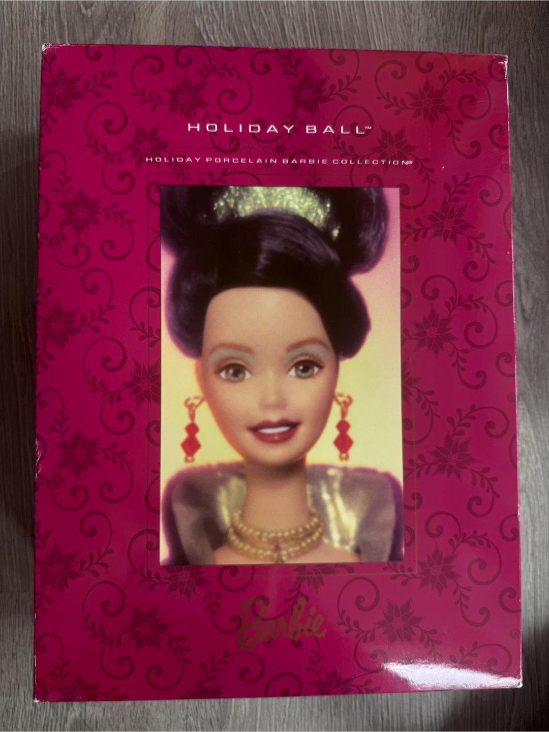 Barbie Holiday Ball Porcelain Doll - photo 5