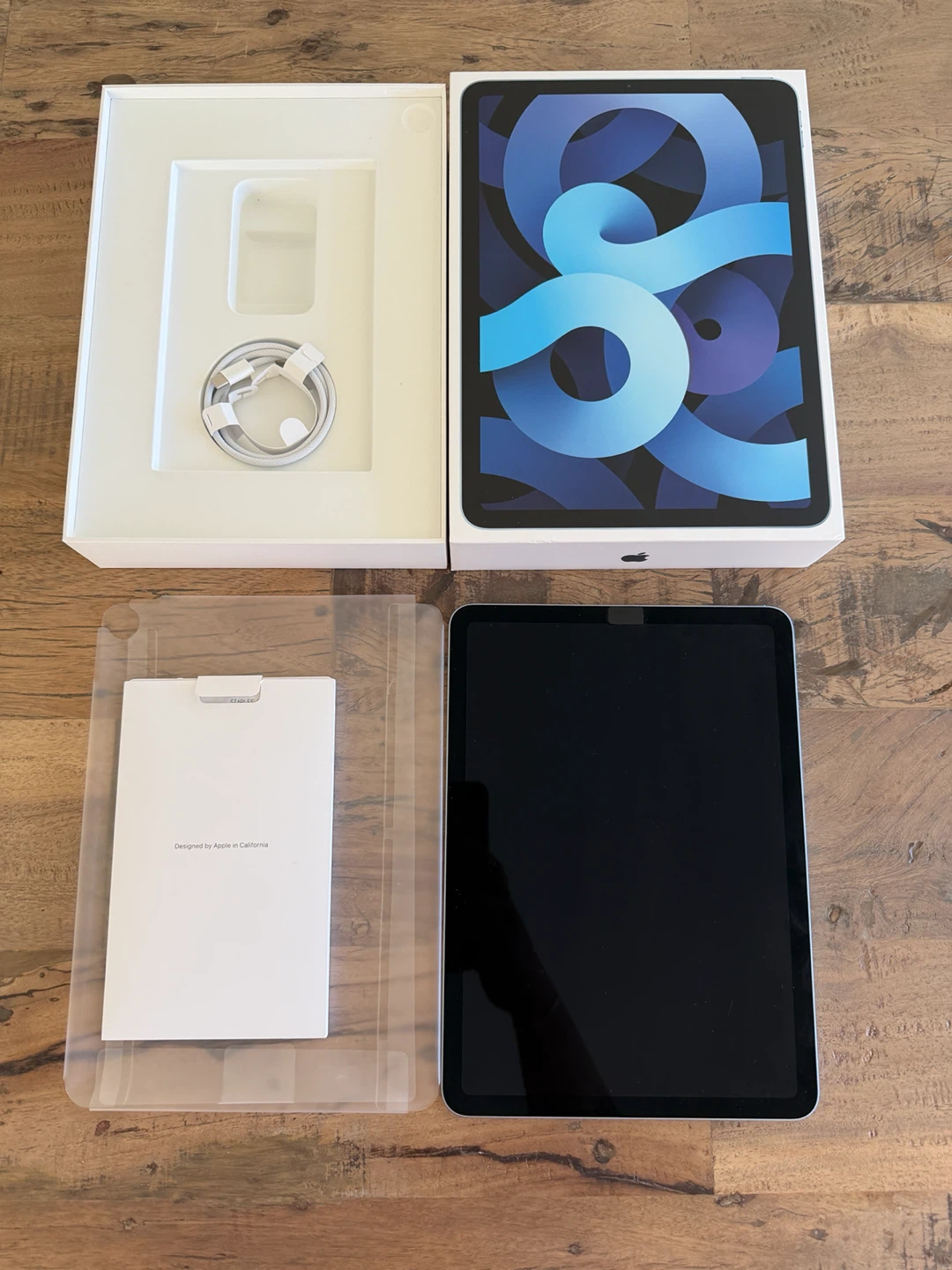 Apple iPad Air (4th Gen) Wi-Fi 64GB Sky Blue