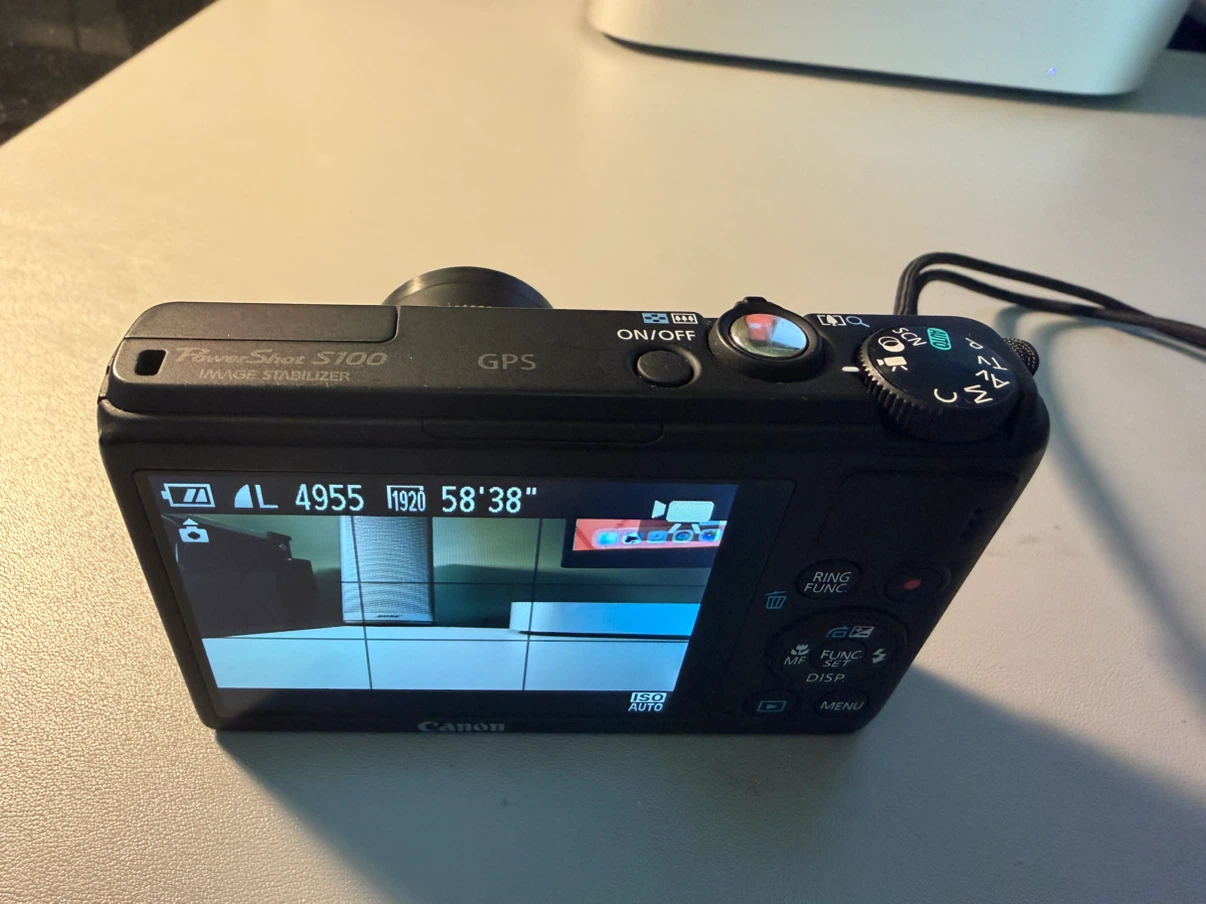 Canon PowerShot S100 Digital Camera - photo 3