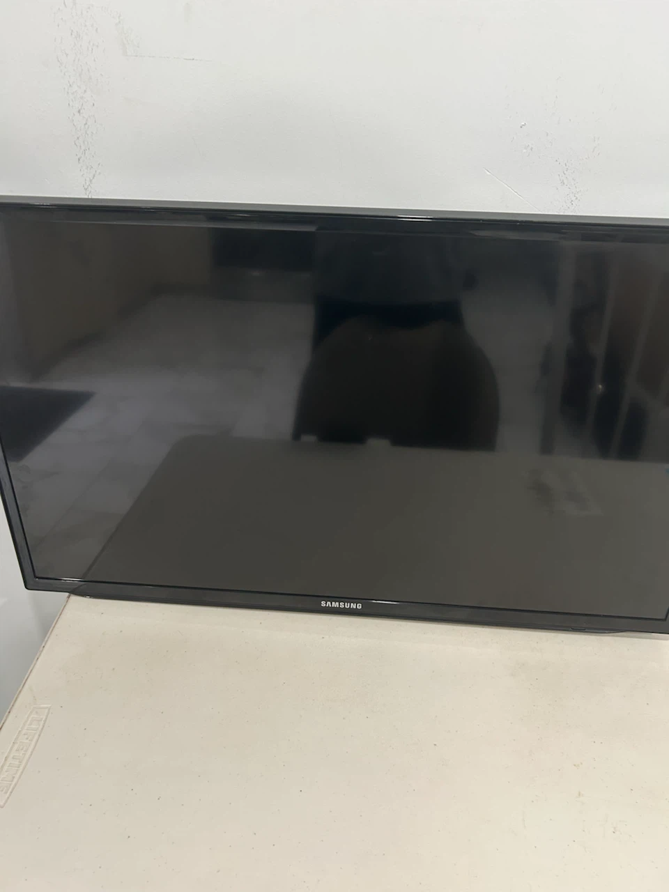 Two Samsung tv backlight problem