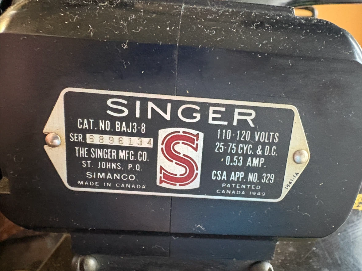 1936 Vintage Singer Sewing Machine - photo 3