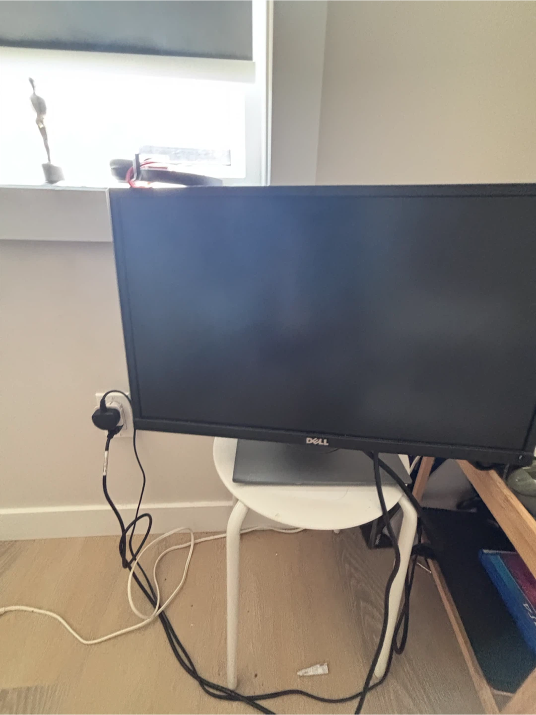 Dell Monitor and Desk Combo - photo 4