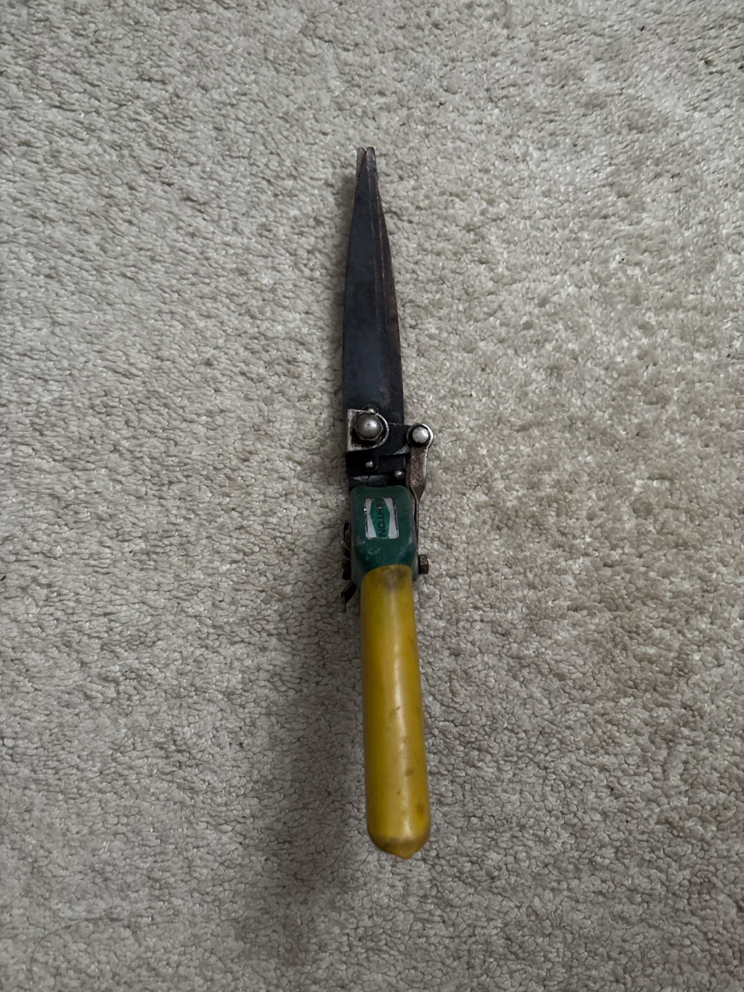 Grass Shears