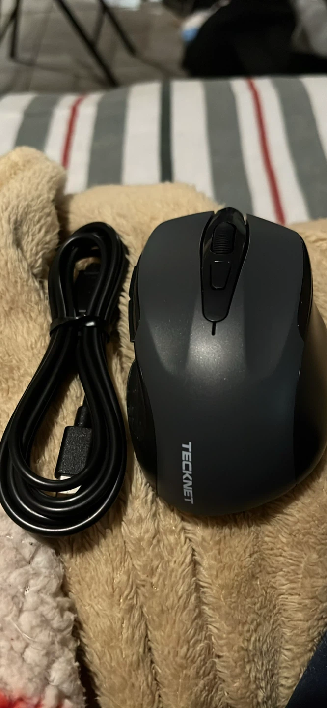 TeckNet Rechargeable Wireless Mouse with USB Cable - photo 2