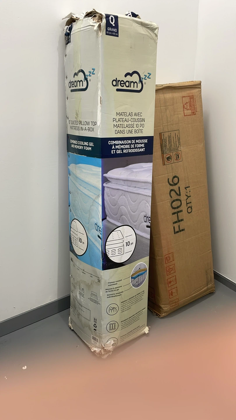 Single Dream 10" Pillow Top Mattress in a Box - Queen