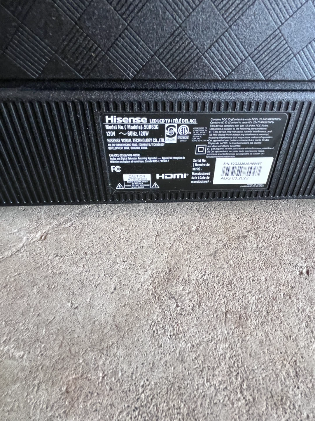 Hisense 50" LED LCD TV Selling 4 parts - photo 2