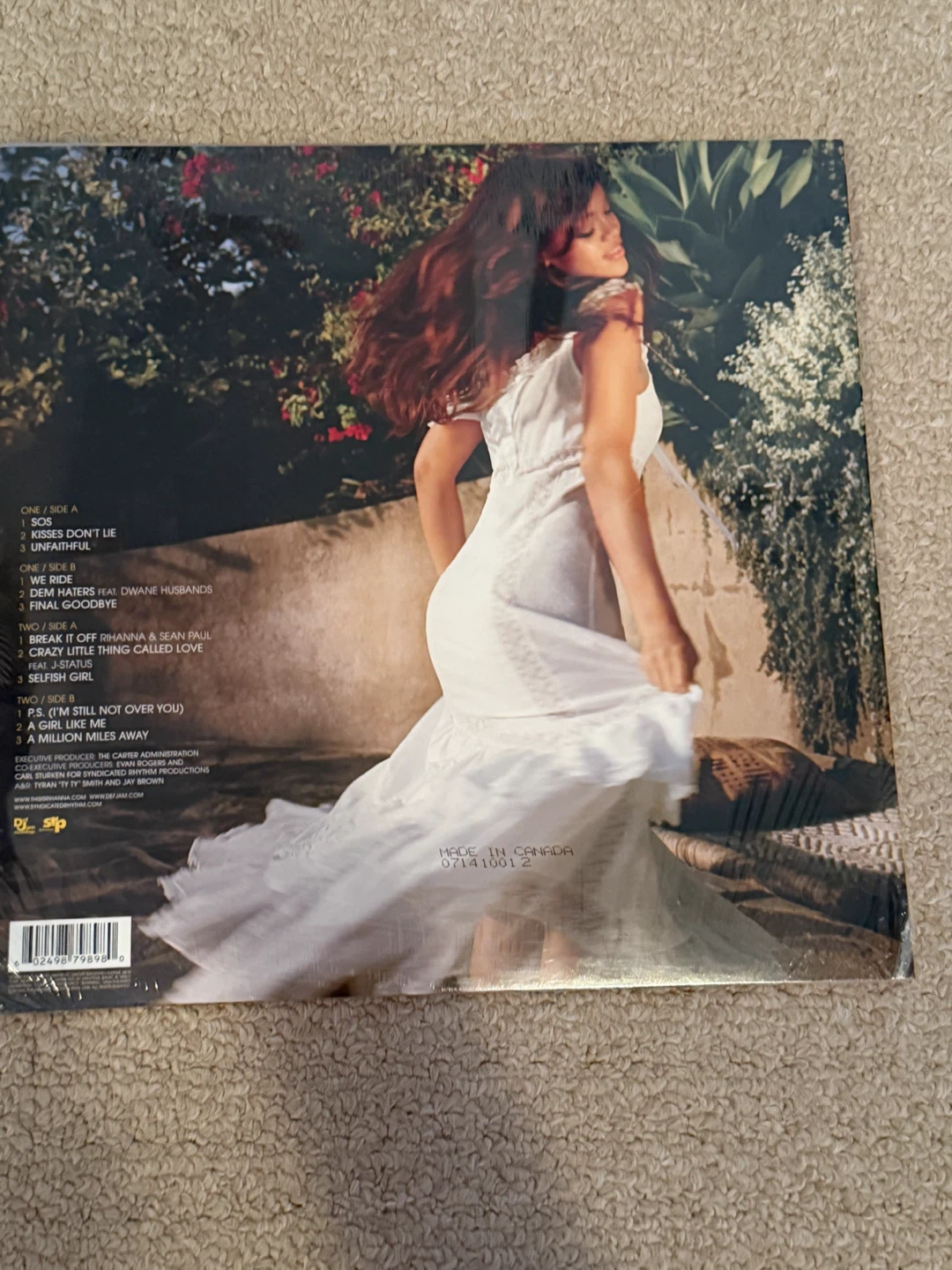 Rihanna A Girl Like Me Vinyl Record - photo 2