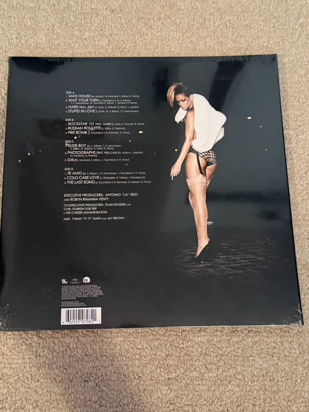 Rihanna Rated R Vinyl Record - photo 2
