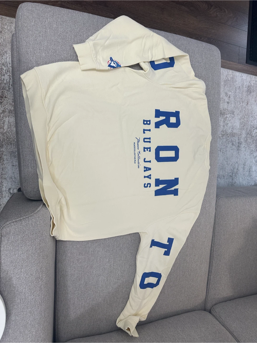 Toronto Blue Jays & Raptors Long Sleeve Sweater  - Size XL - photo 2