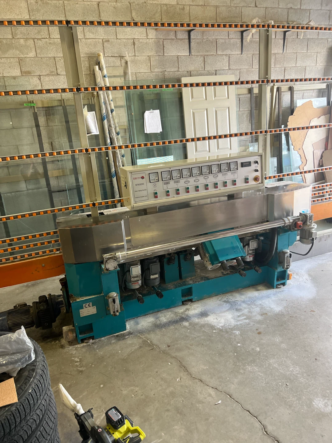 Glass polishing machine - photo 2