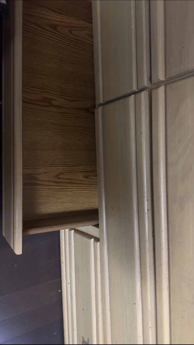Wooden Dresser with Mirror - photo 4