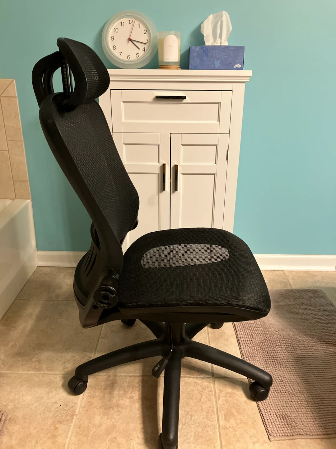 Black Mesh Ergonomic Office Chair