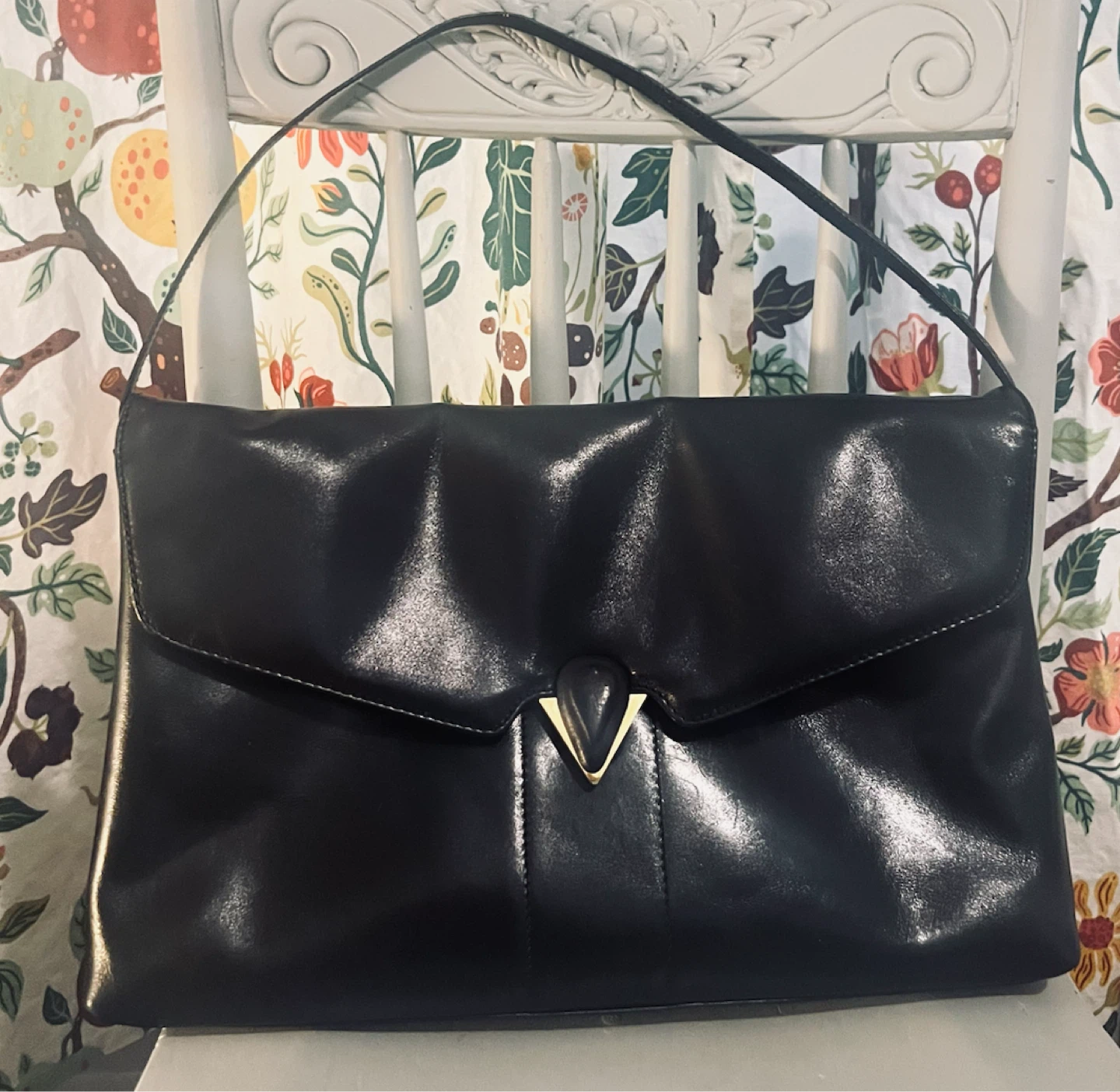Vintage Italian Leather Bag, Black with Gold Detail - photo 3