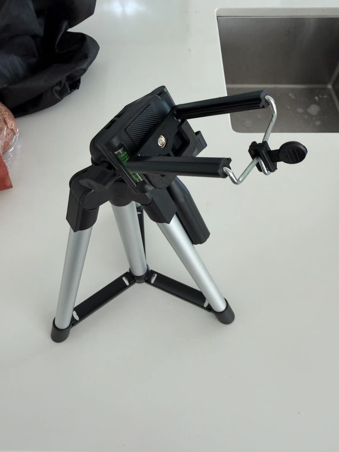 Mini Tripod for Phone or Camera - photo 2