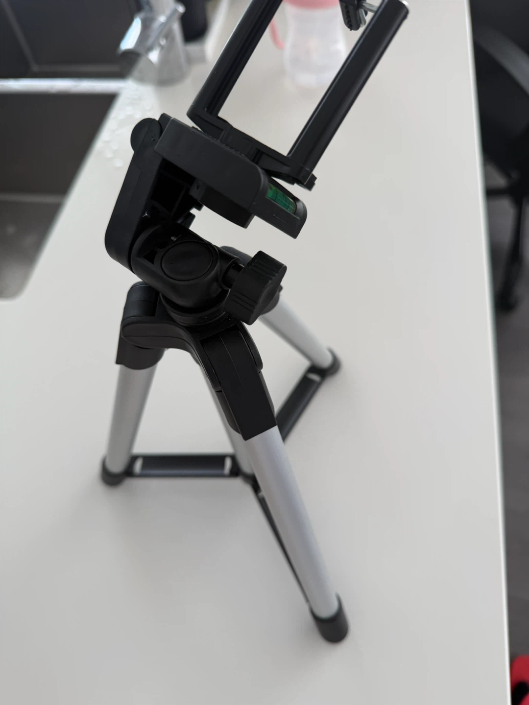 Mini Tripod for Phone or Camera - photo 3
