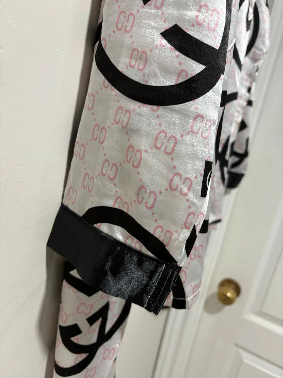 GUCCI print comfy Pyjama Set Satin Material - photo 5