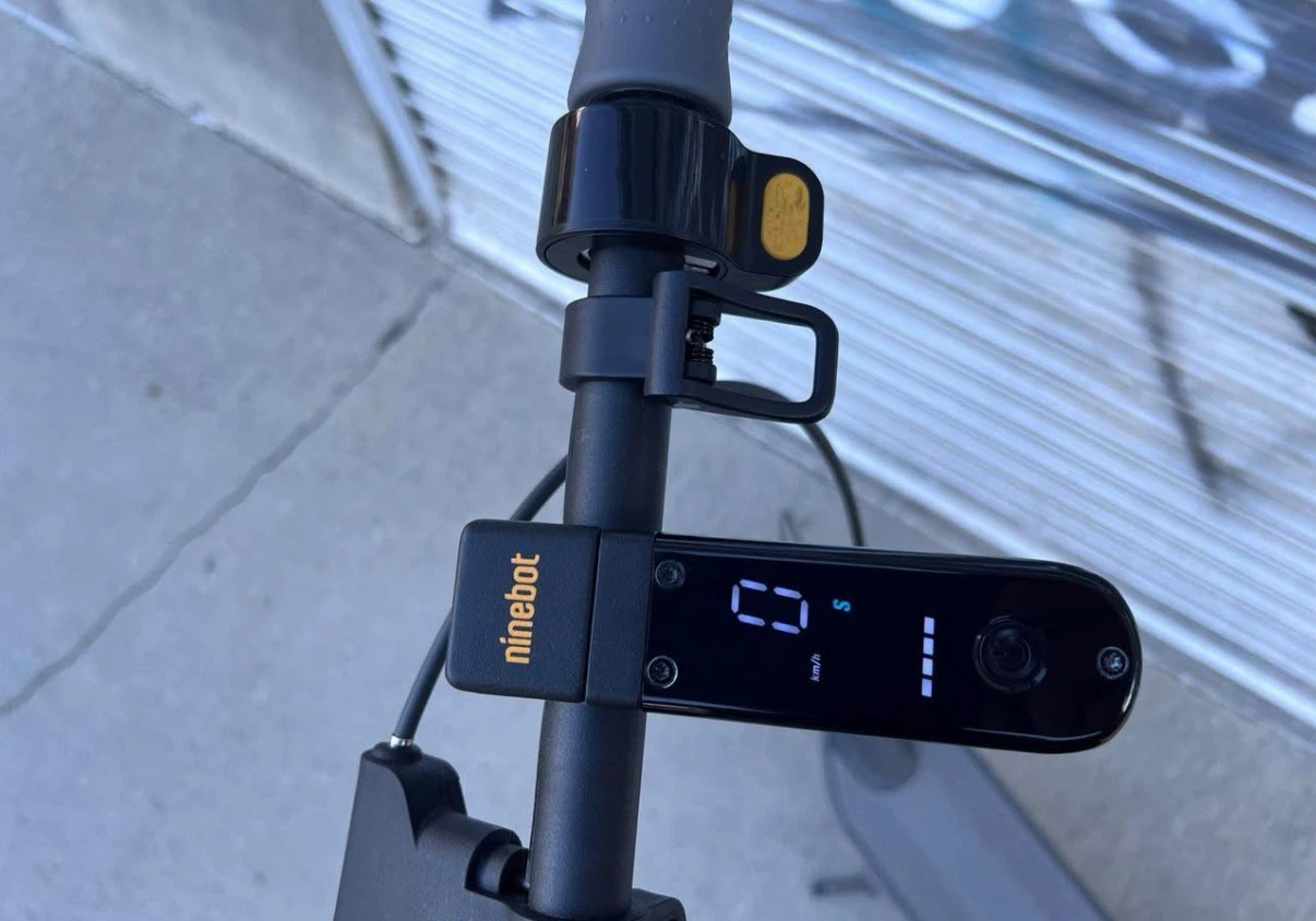 Segway G30 MAX Ninebot Electric Scooter - photo 3