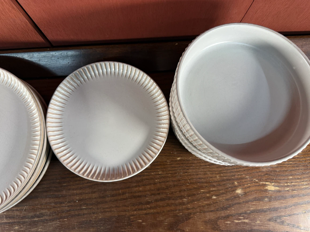 Maison Neuve Windsor Stoneware Dinnerware Set, 16-piece - photo 5