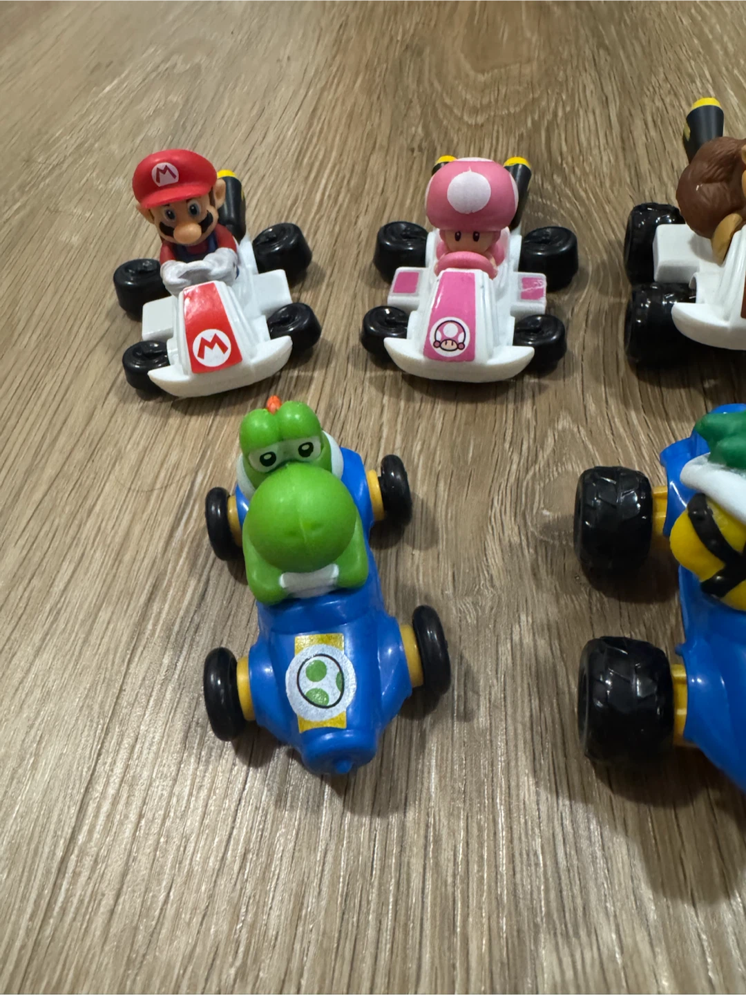 McDonald’s Mario Kart 2024 Full Set without Boxes - photo 3