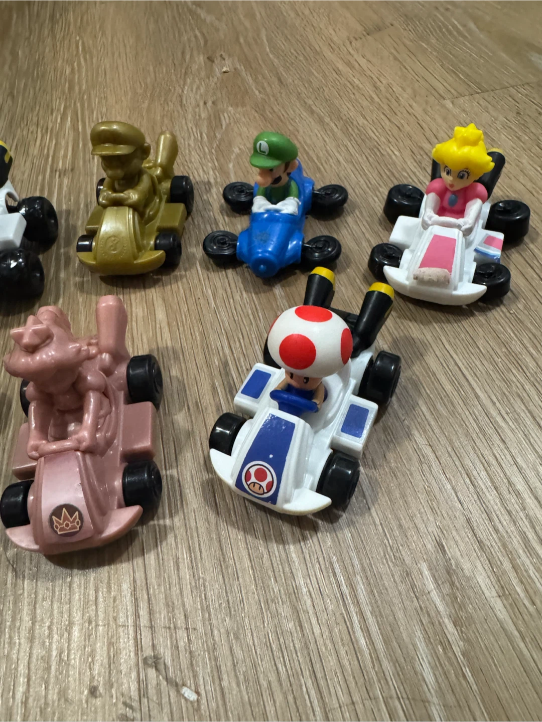 McDonald’s Mario Kart 2024 Full Set without Boxes - photo 5