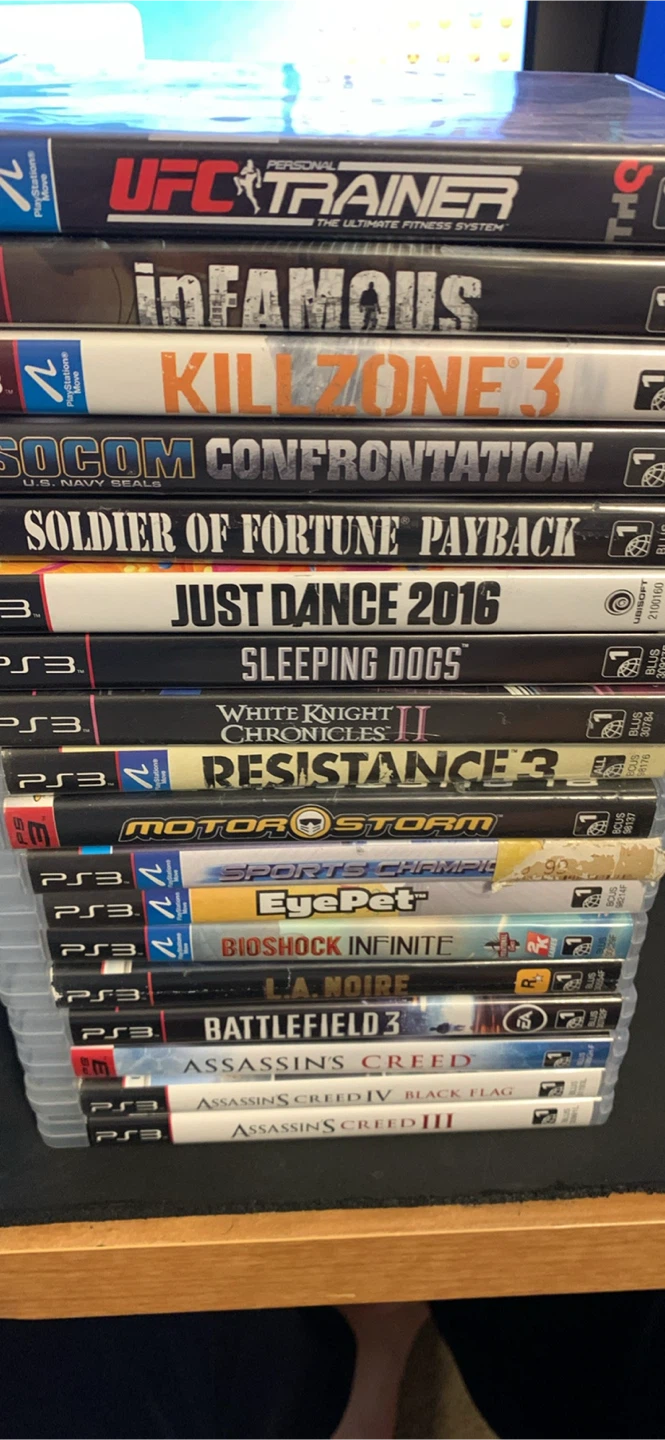 PlayStation 3 PS3 Video Game Bundle