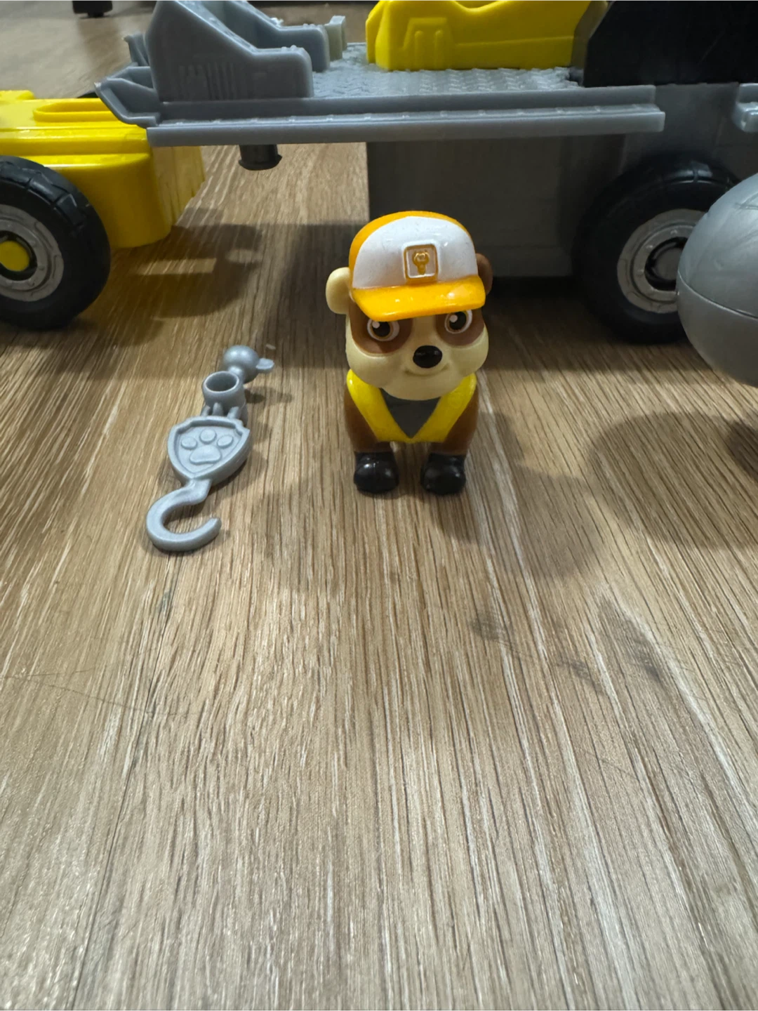 Paw Patrol Rubble 2 in 1 Transforming X-Treme Truck - photo 3
