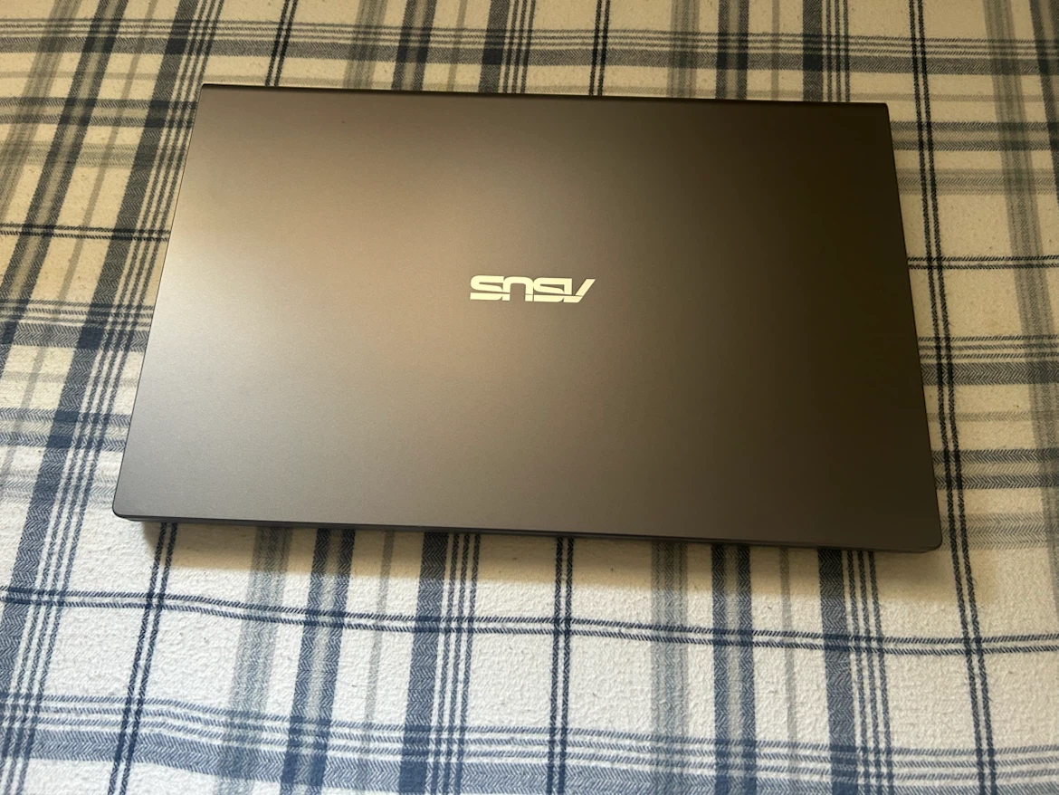ASUS Laptop X515 - photo 3