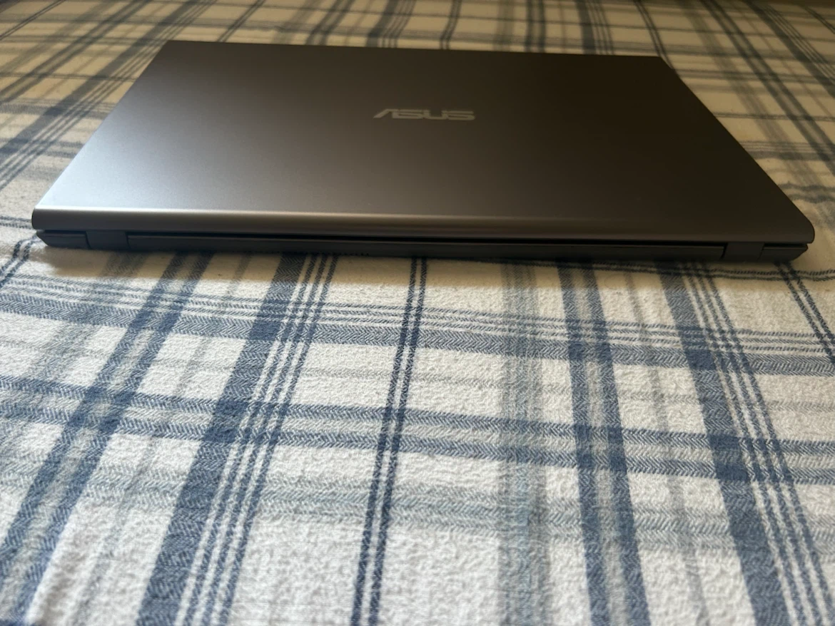 ASUS Laptop X515 - photo 4