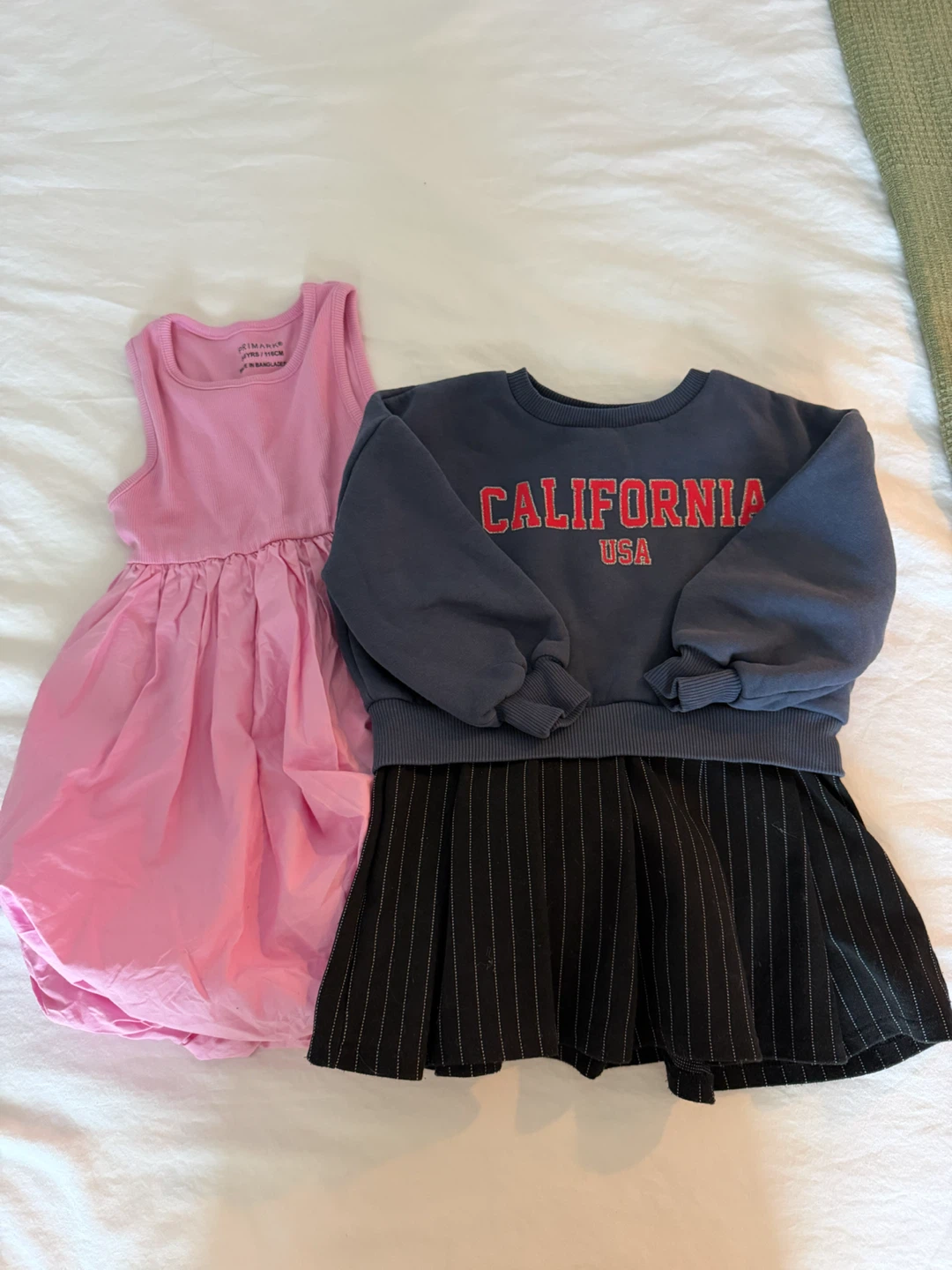 Girls Dress Bundle (2 Dresses) – Sizes 4T & 5-6Y