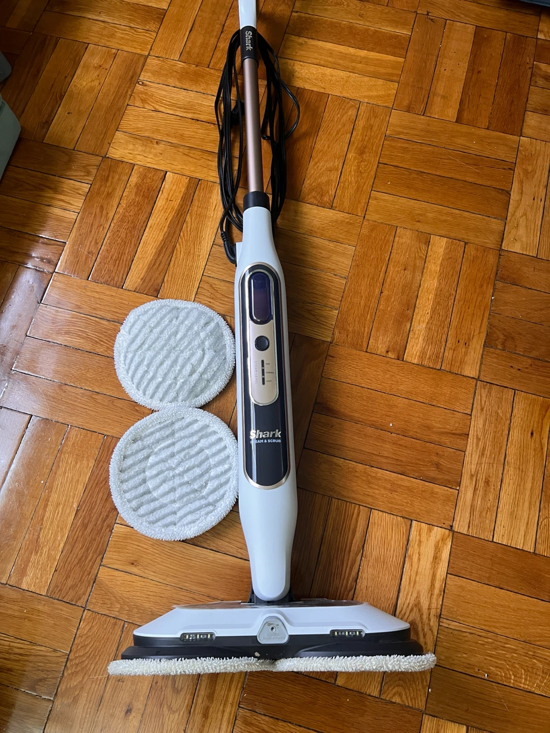 Shark Steam & Scrub Steam Mop