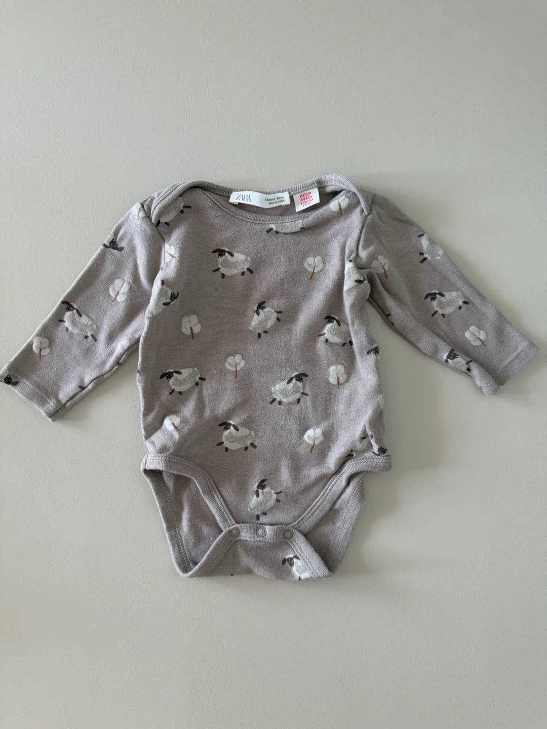 Premium Baby Girl Bundle (0-6M) Zara, Roots, Love to Dream - photo 5