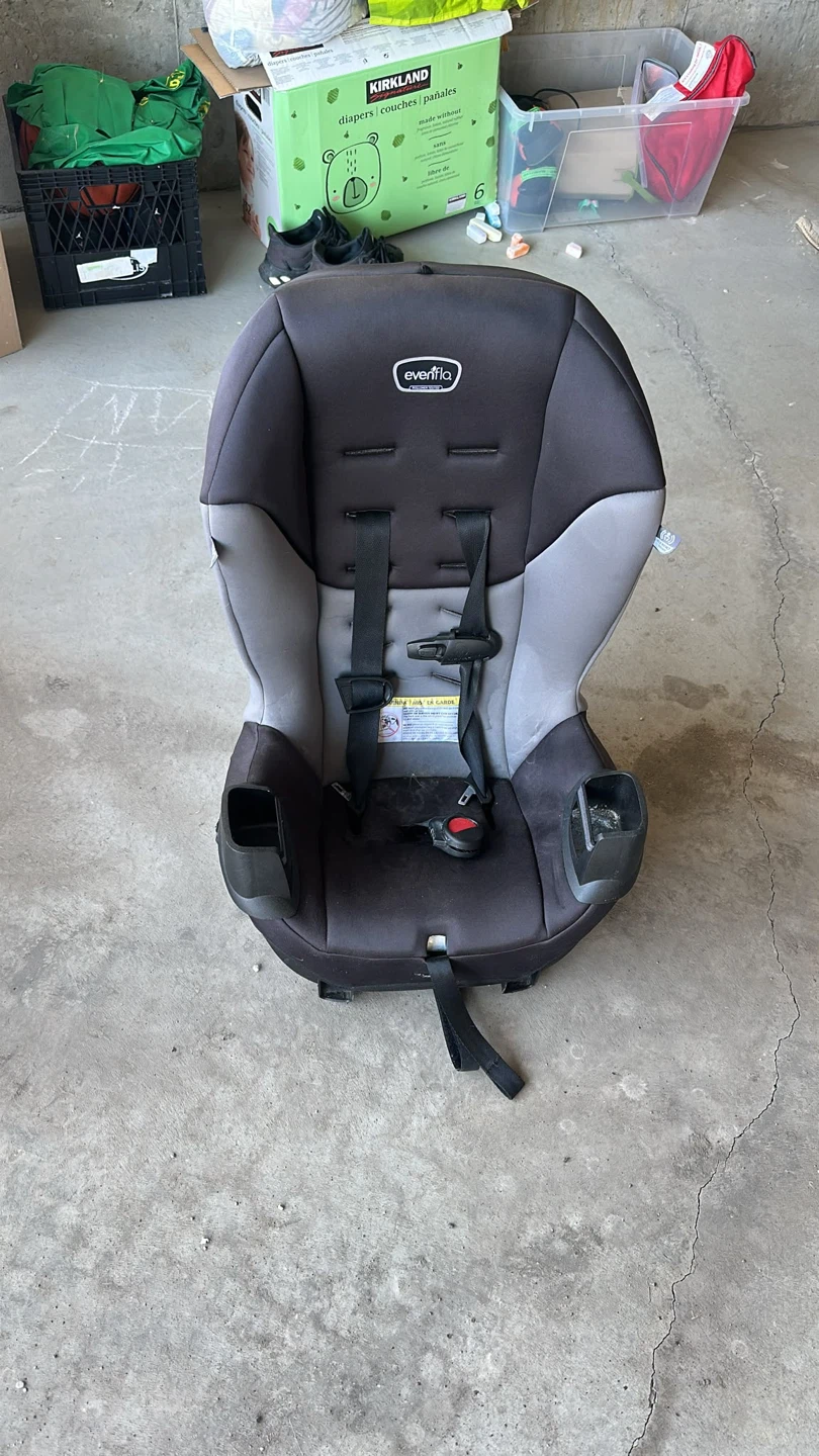 Evenflo Child Car Seat