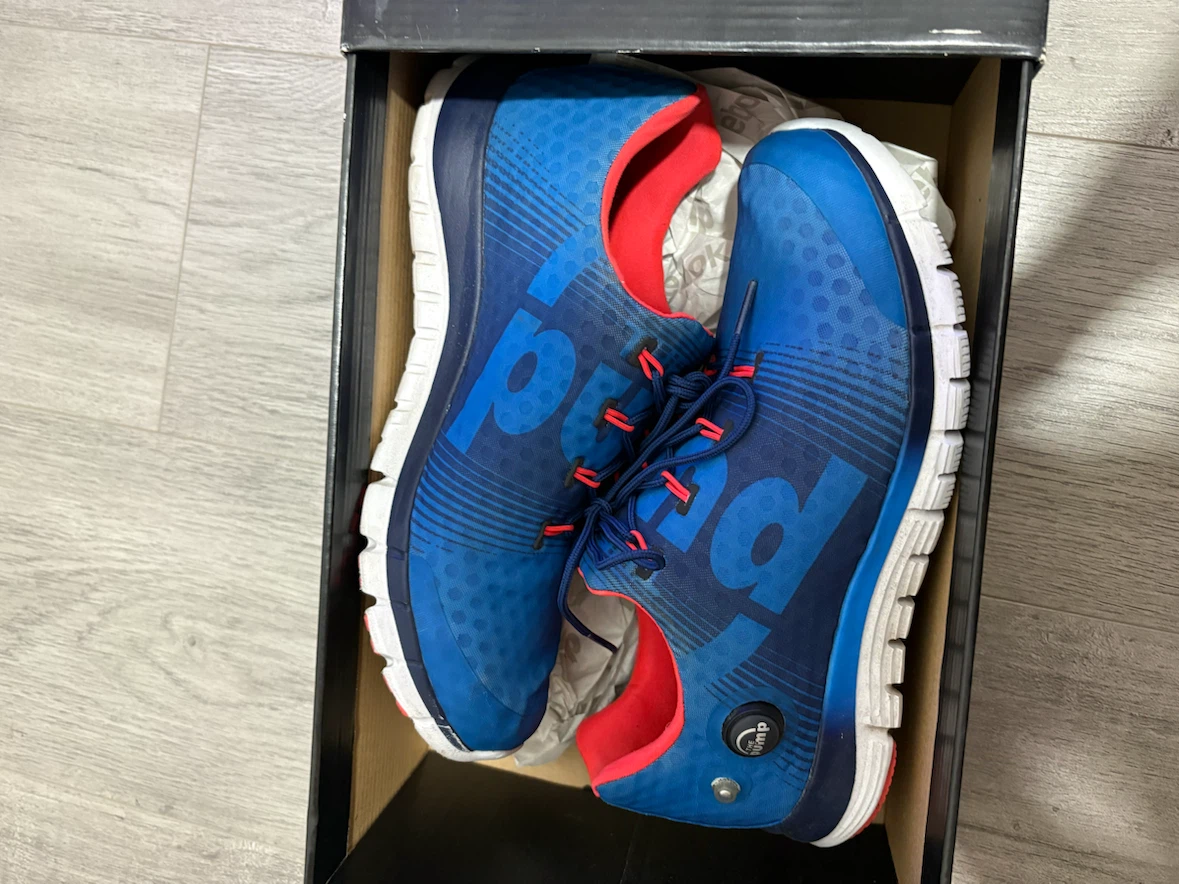 M US8 Reebok zPump fusion Men's Running Shoes