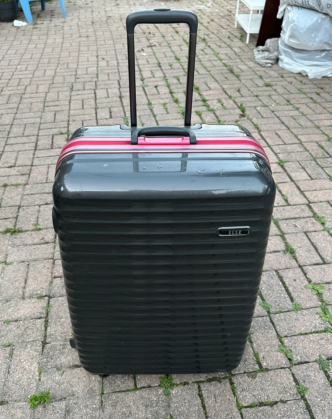 ELLE Spinner Suitcase - Dark Grey/Pink Accents - photo 2
