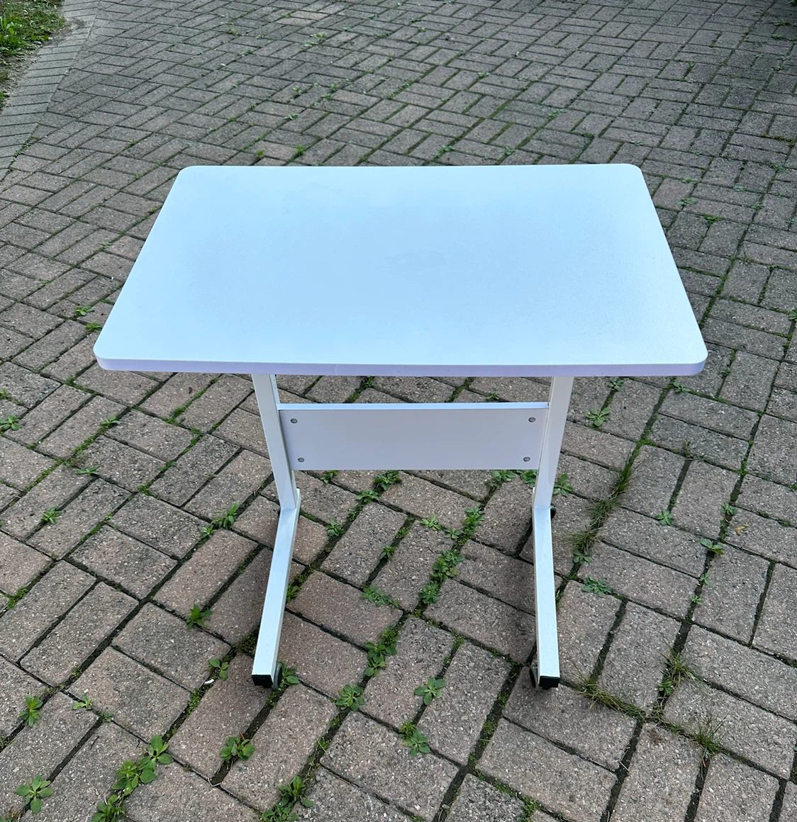 Adjustable Height Rolling Table - like 🆕 - photo 2
