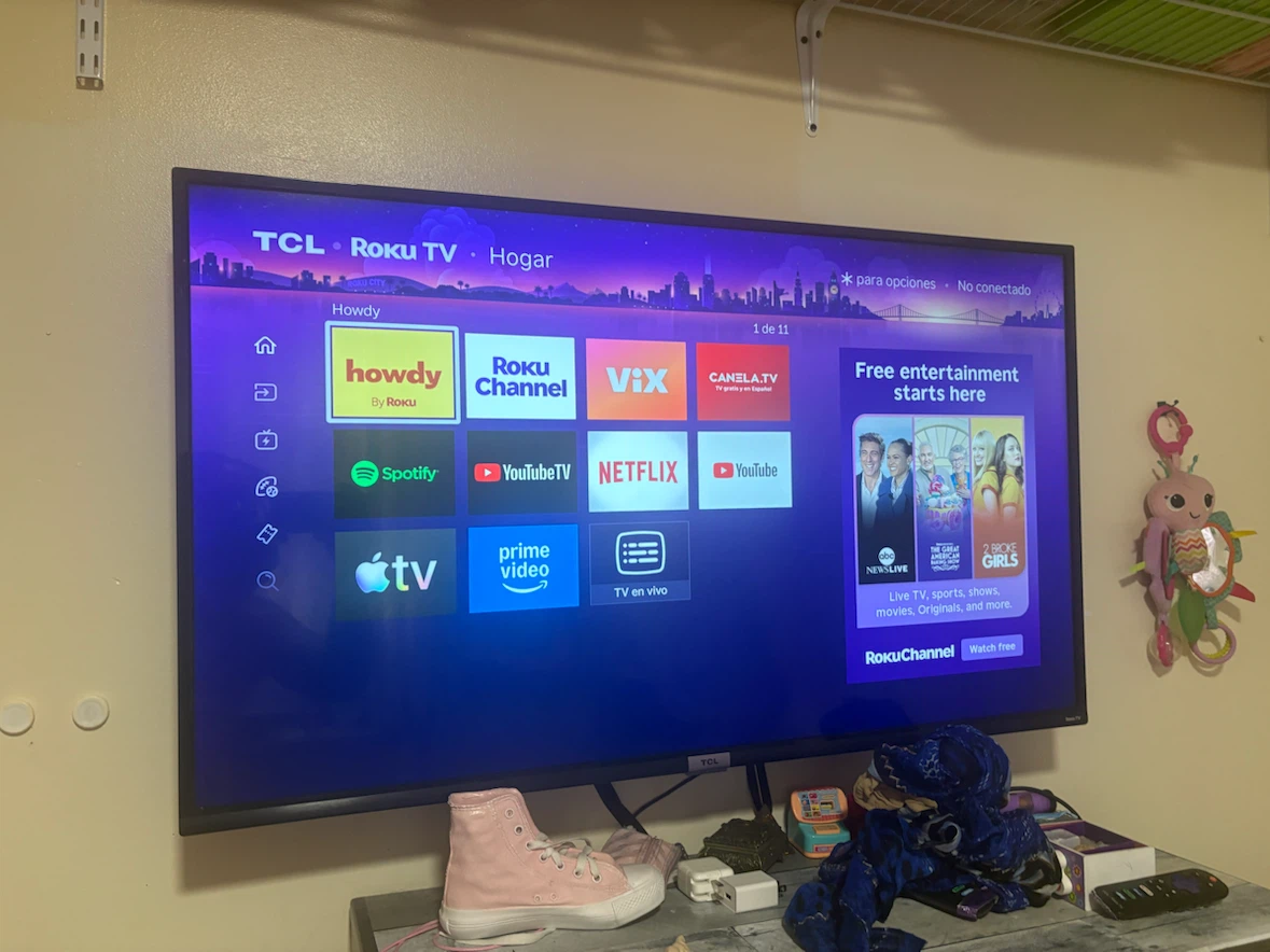 TCL Roku TV 43-inch Smart TV