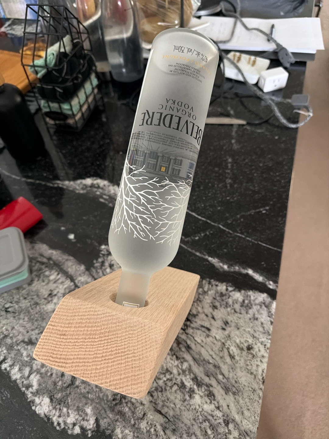 Alcohol bottle holder