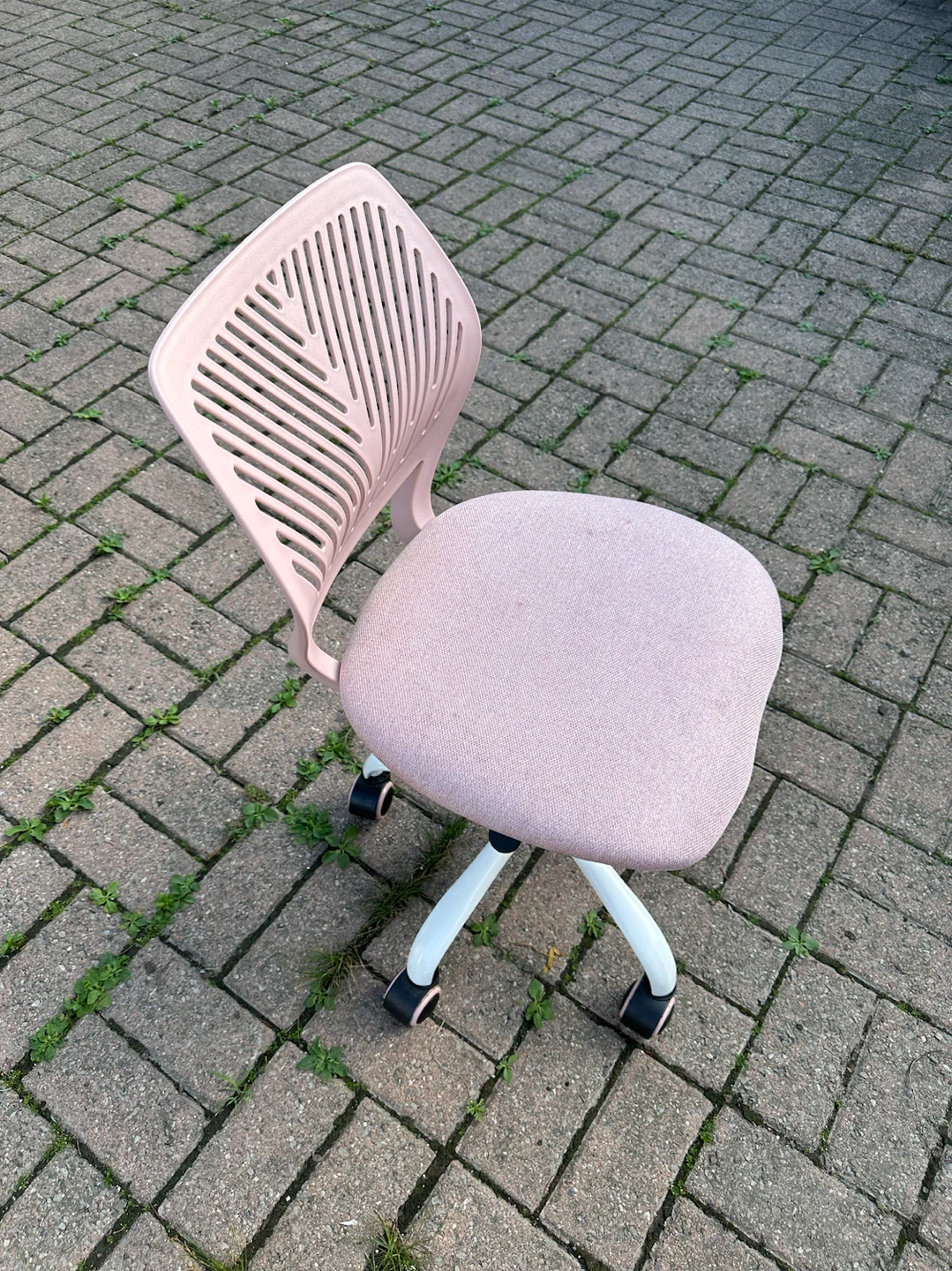 Pink Office Chair - photo 2