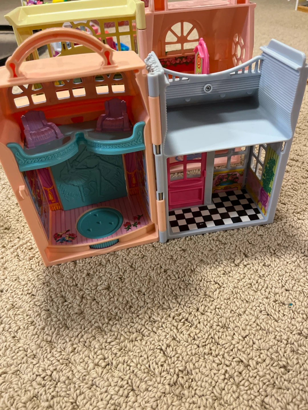 2 Vintage 2001 sweet streets dollhouses (Mattel/fisher price) - photo 4