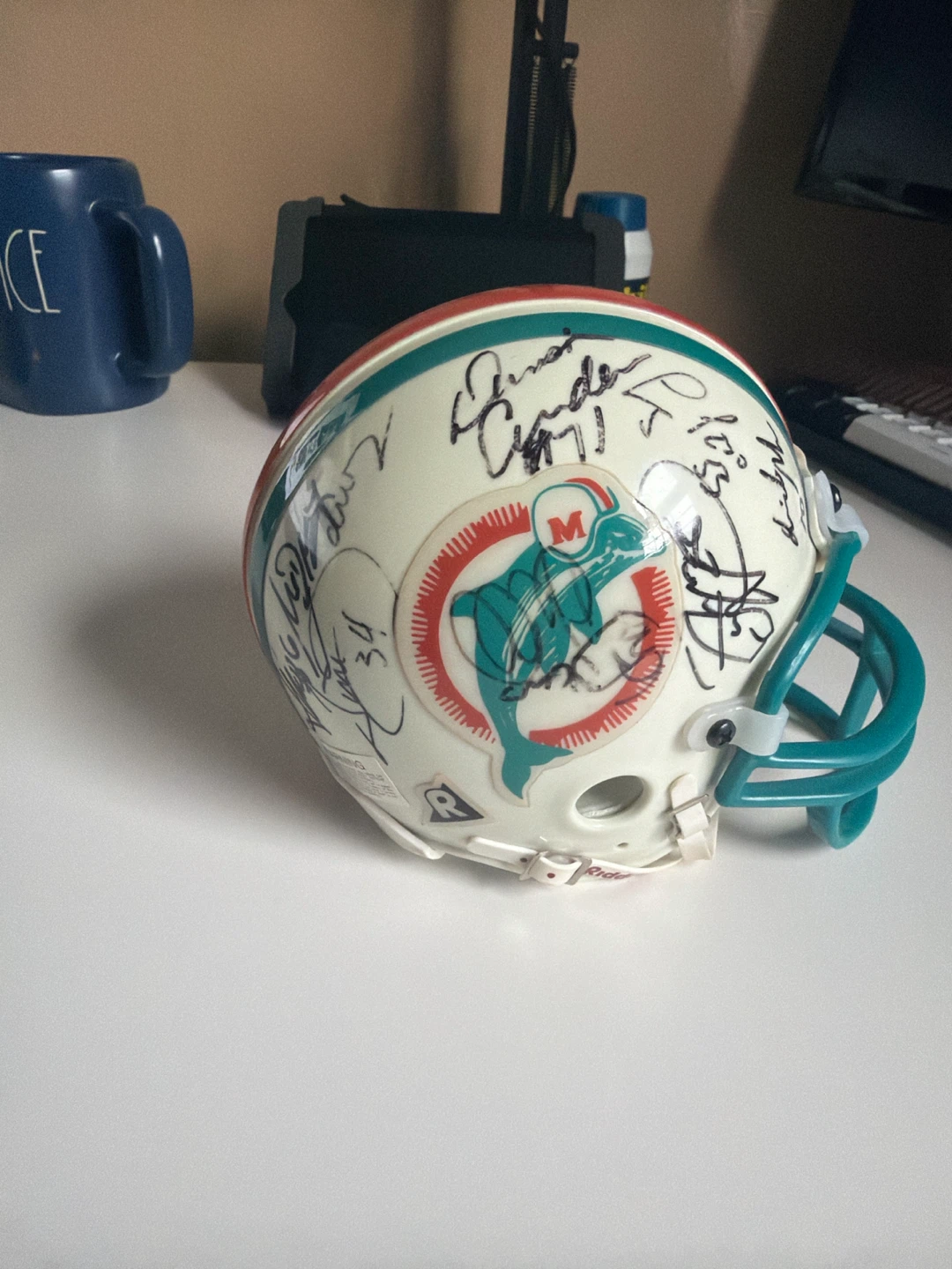 Miami Dolphins Riddell Mini Helmet - Signed - photo 4