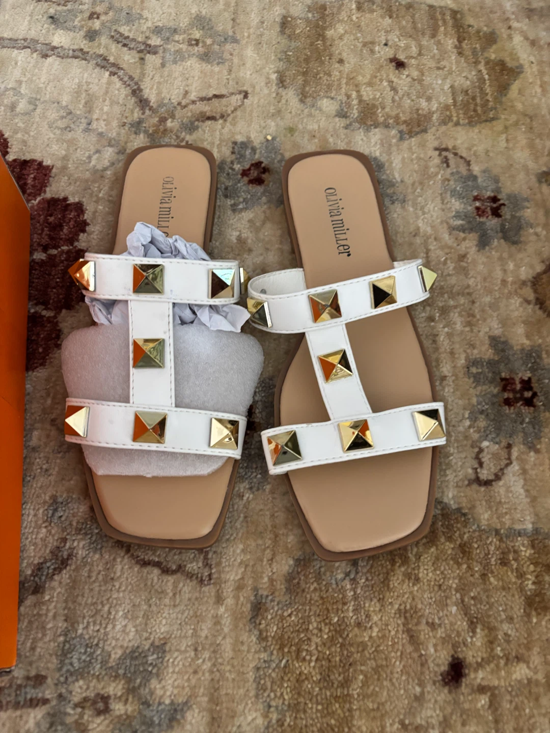 Olivia Miller Studded White Sandals - photo 2