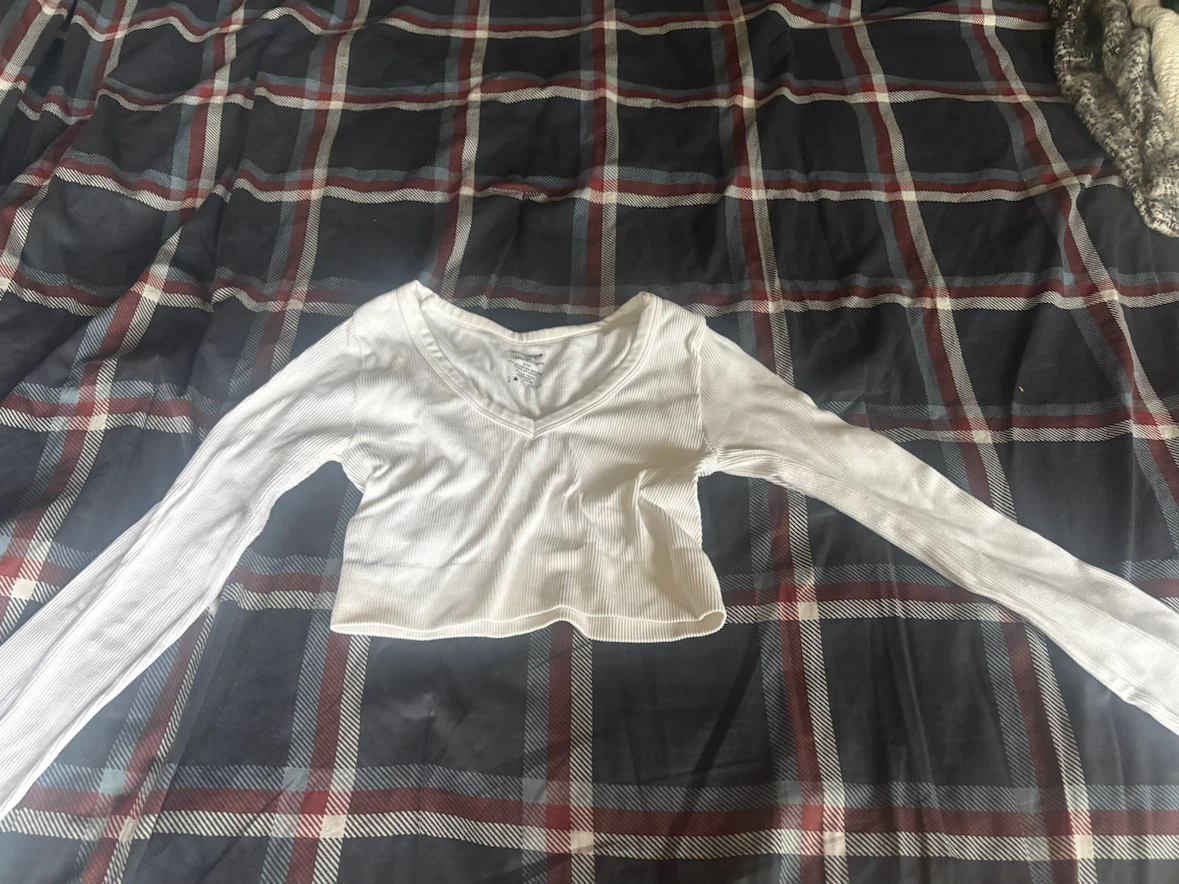 Ambiance White Ribbed Long Sleeve Crop Top S/M