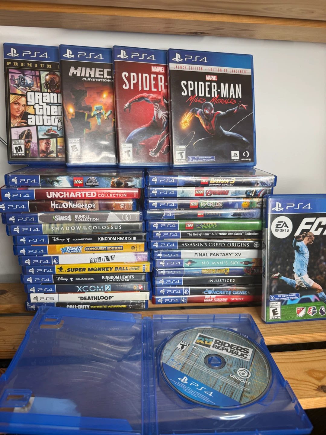 PlayStation 4 5 Games 15$ each