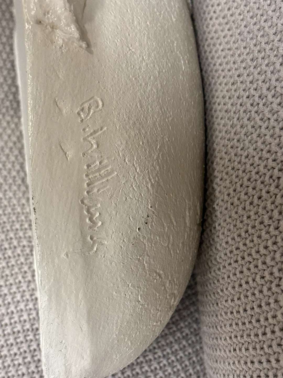 Hand-Painted White Ceramic Pot - photo 5