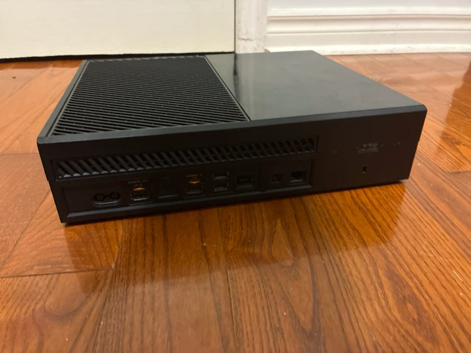 Xbox One Console - photo 3